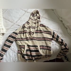 billabong beachy long sleeve top